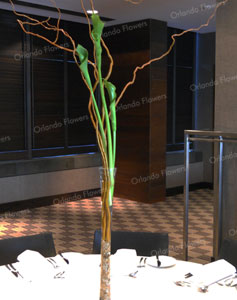 Green Godess Lily Vase - The Private Room - Sofitel